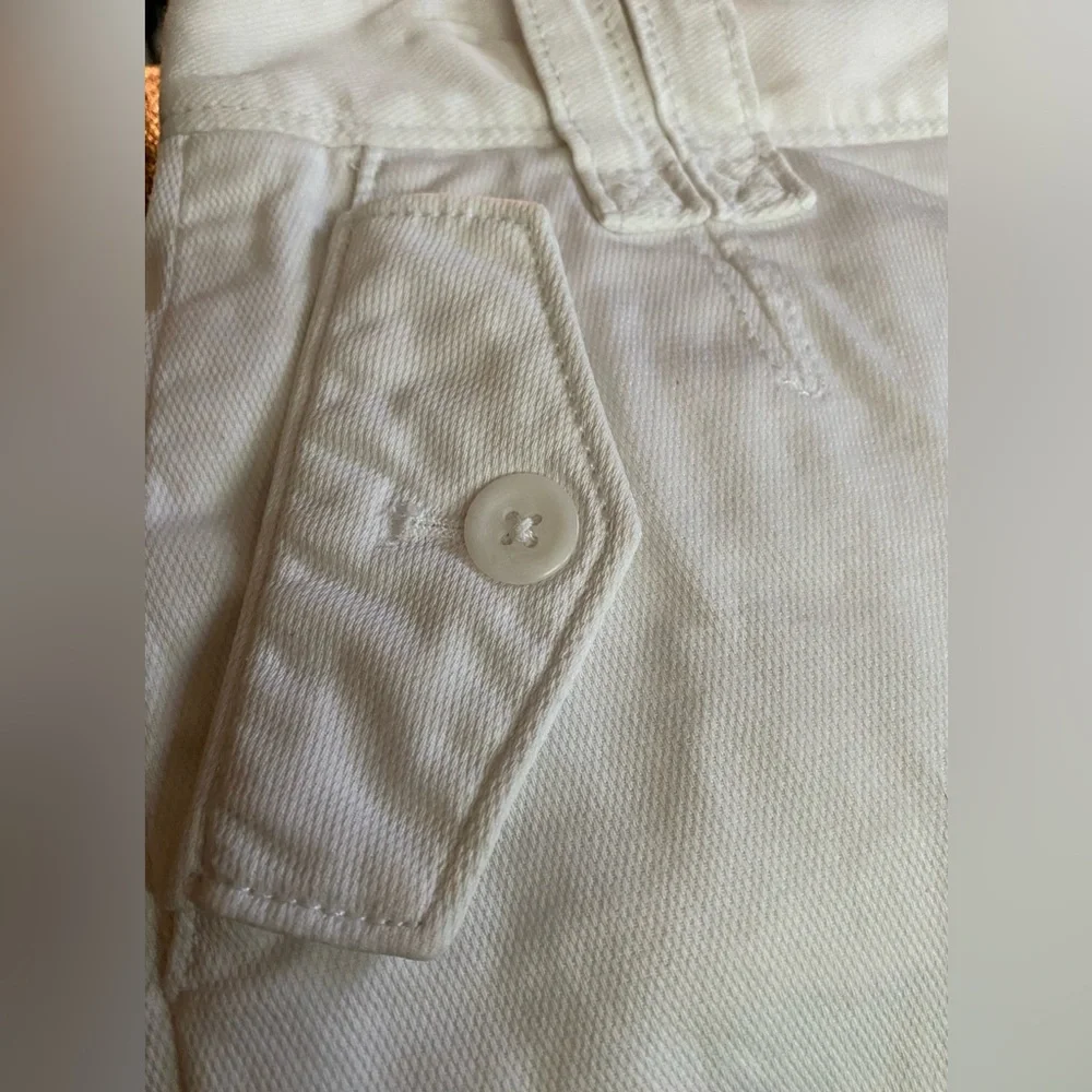 Banana Republic Women’s Sz 2 Martin Fit White  Cotton Blend Twill Stretch Shorts